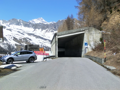 Tunnel de Acque Rosse