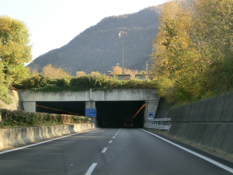 Chiaro Tunnel southern portals