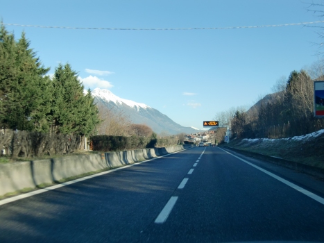 Superstrada S.S.36 near Piona