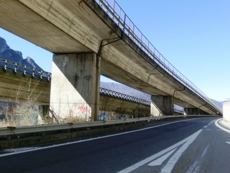 Talbrücke Tecett