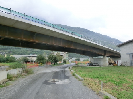 Straßenüberführung Prati del Bitto