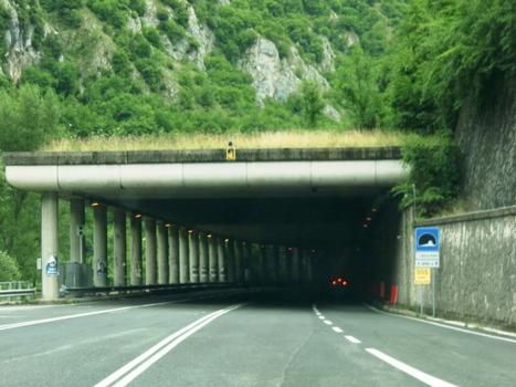 Gola del Velino tunnel eastern portal