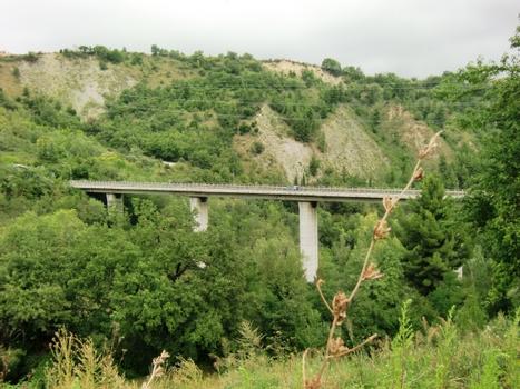 Viaduc sur le Castellano