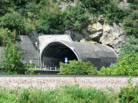 Montepiano Tunnel southern portal