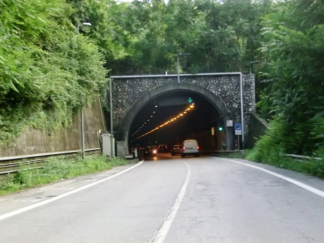 Santo Stefano-Tunnel