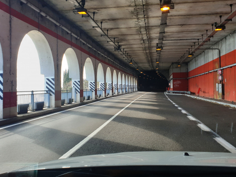 Tunnel Campione