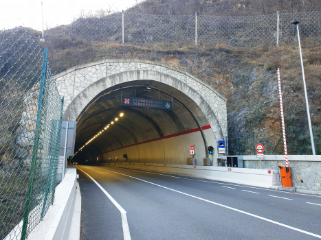 Monti di Zogno Tunnel northern portal