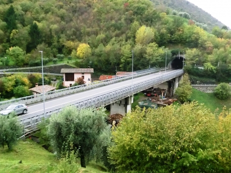 Le Valli Viaduct and Pianzole Tunnel northern portal