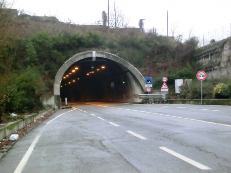 Seminario Tunnel southern portal