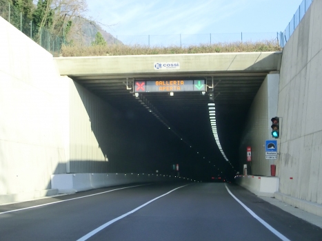 Pusiano Tunnel western portal