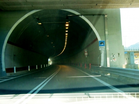 Spagone Tunnel northern portal