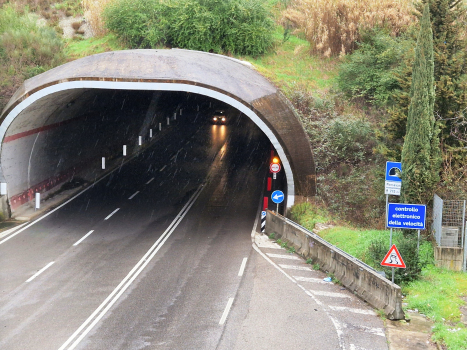 Tunnel Monsavano