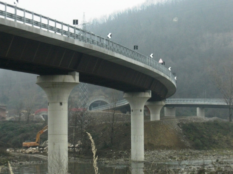 Cà Bianca Viaduct