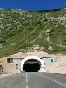 Serralunga tunnel, western portal
