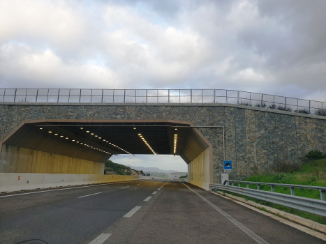 Oschiri Tunnel
