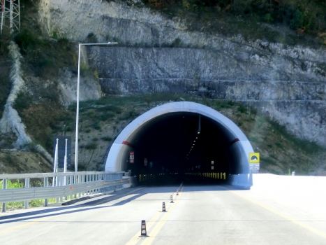 Gola della Rossa Nord Tunnel eastern portal