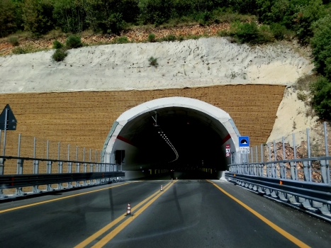 Le Silve 2 Tunnel eastern portal