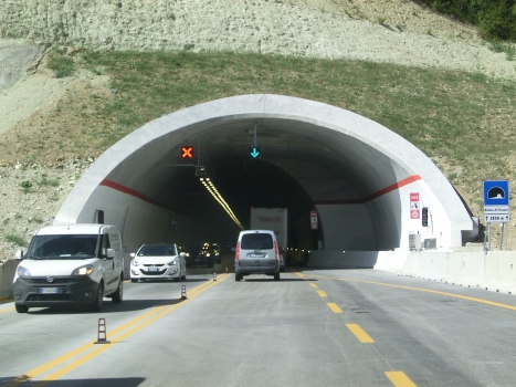 Valico di Fossato Tunnel eastern portal