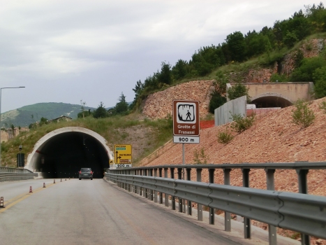 New (southbound) Valtreara Tunnel southern portal