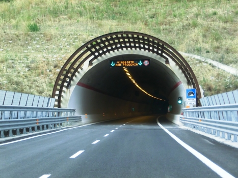 Belfiore -della Quintana di Foligno- Tunnel western portal