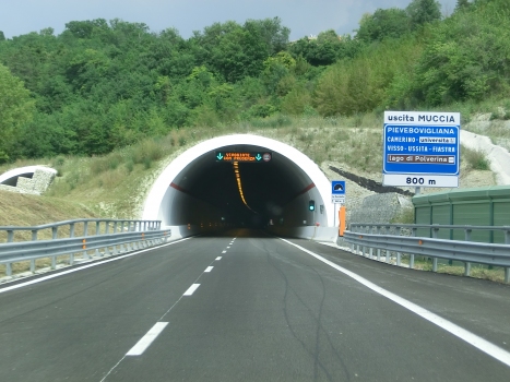 La Rocchetta Tunnel western portal -eastbound