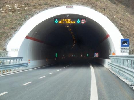 Tunnel de Serravalle