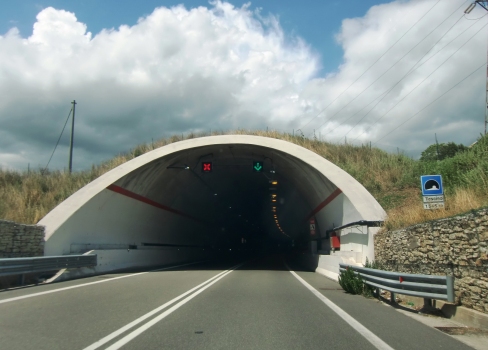 Tescino Tunnel southern portal