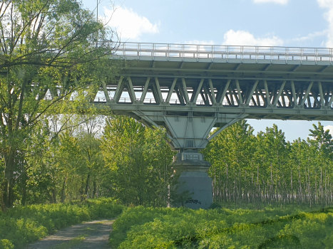 New Po River Bridge
