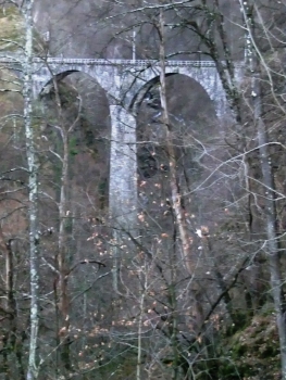 Eisenbahnbrücke Margologio