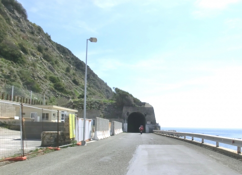 Seconda De Barbieri Tunnel western portal