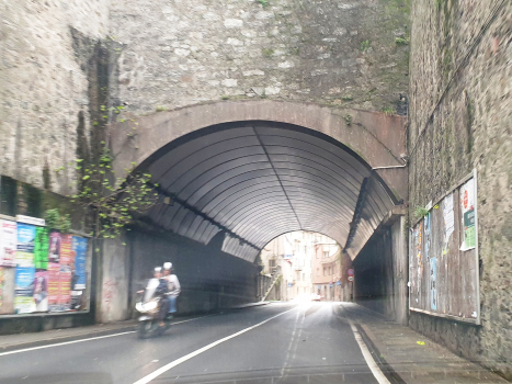 Via Famagosta-Tunnel