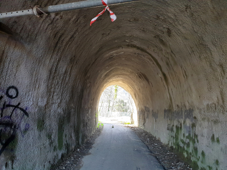 Lavena III Tunnel