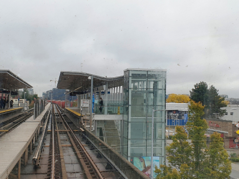 Aberdeen SkyTrain Station