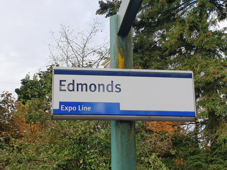 Edmonds SkyTrain Station