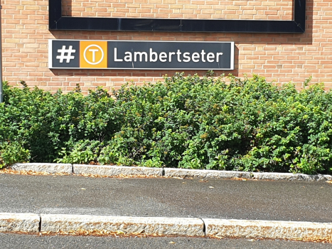 Lambertseter T-Bane Station