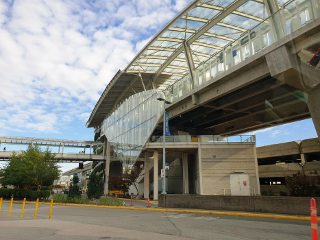 YVR–Airport SkyTrain Station