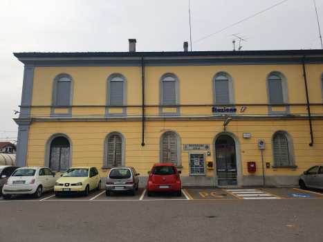 Bahnhof Ternate-Varano Borghi