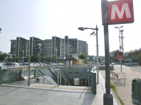 Metrobahnhof Fermi