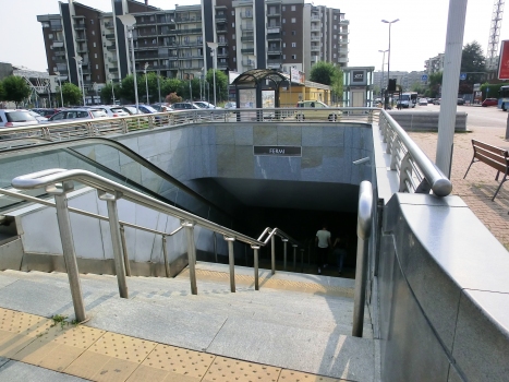 Metrobahnhof Fermi