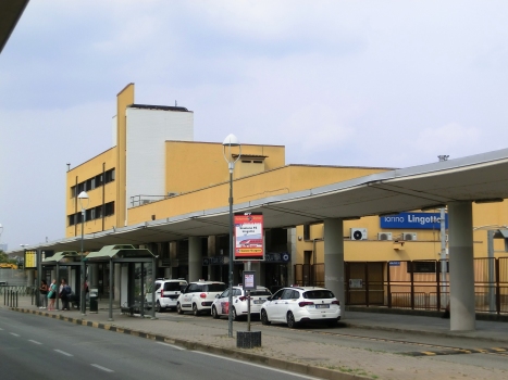 Bahnhof Torino Lingotto