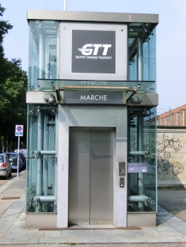 Marche Metro Station lift