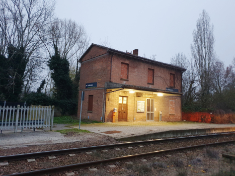 Valcesura Station