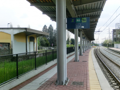 Bahnhof Varedo