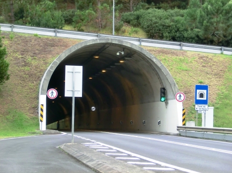 Rocha do Navio Tunnel eastern portal