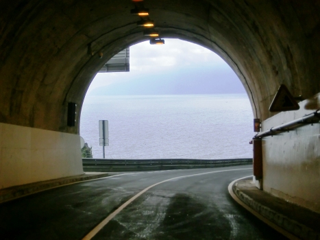 Fajã do Barro Tunnel eastern portal