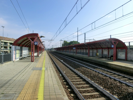 Vignate Station