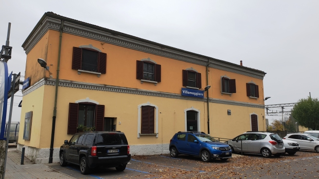 Villamaggiore Station
