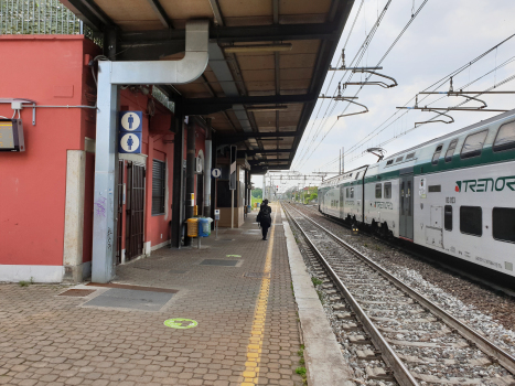 Bahnhof Vittuone-Arluno