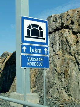 Vuosaari Tunnel southern portal road sign.