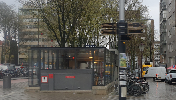 Station de métro Weesperplein